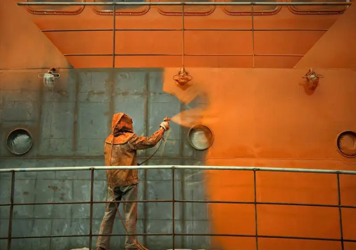 (圖為工業(yè)涂料應用圖)