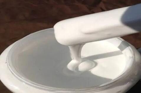 （圖：白乳膠展示圖）