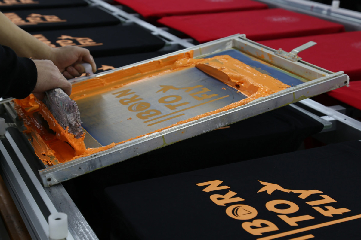 (圖:印花工藝展示圖)